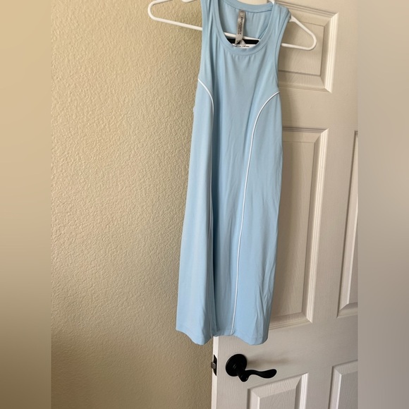 Lorna Jane A Line Tennis Dress - Picture 12 of 13